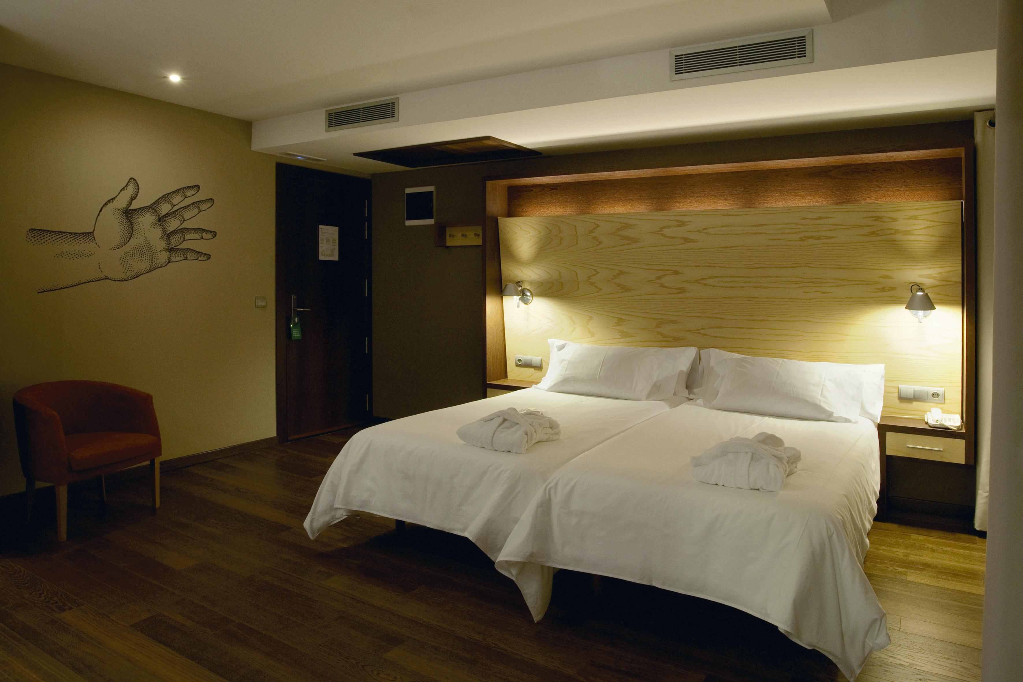 Sommos Hotel Aneto Бенаске Екстер'єр фото