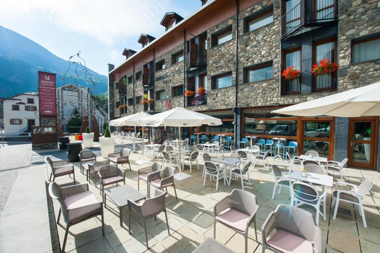 Sommos Hotel Aneto Бенаске Екстер'єр фото