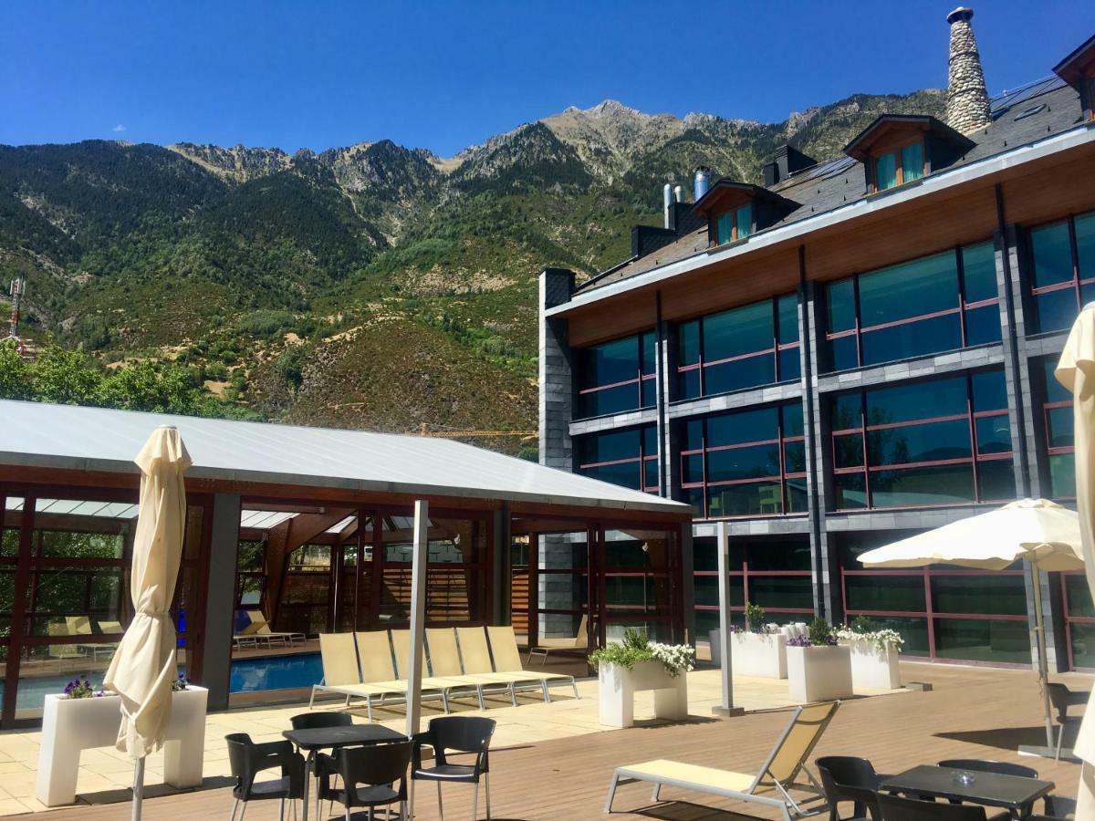 Sommos Hotel Aneto Бенаске Екстер'єр фото