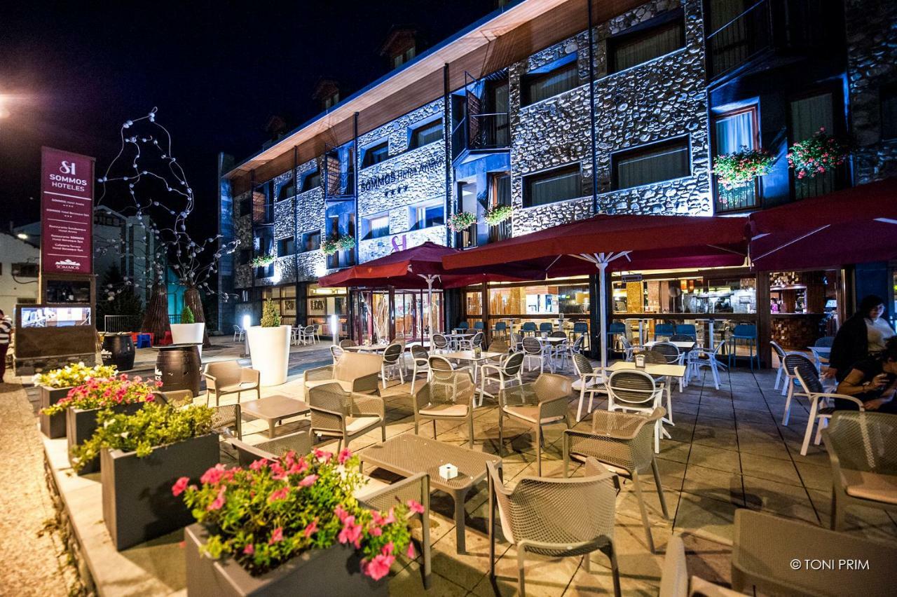 Sommos Hotel Aneto Бенаске Екстер'єр фото